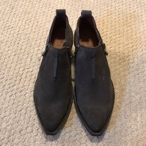 Never worn Frye suede booties